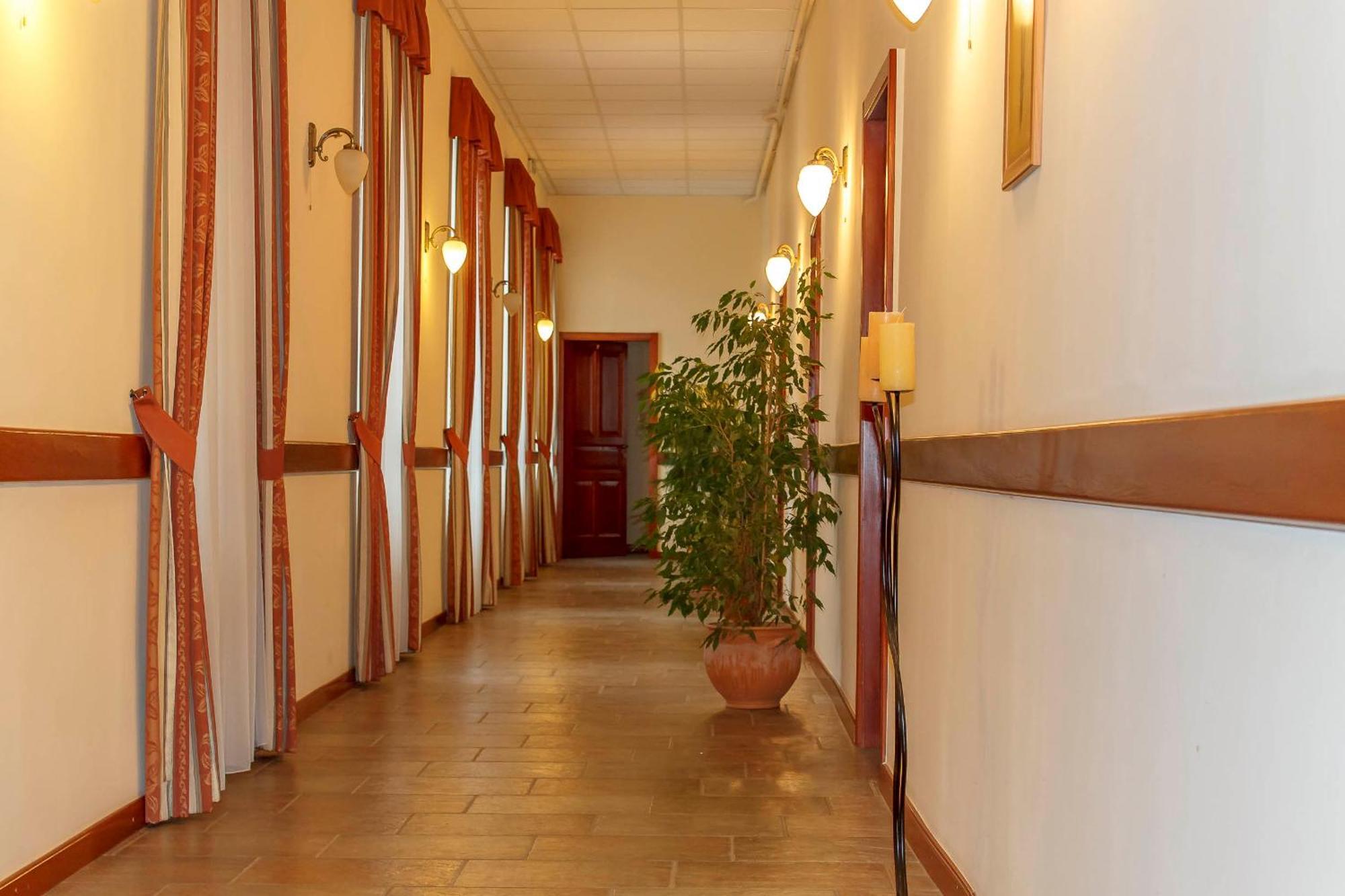 Hotel Pannon Panzió Mohács Exterior foto